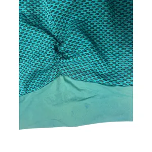 Women Teal Black Textured Scrunch Butt Leggings High Rise Medium Activewear thumbnail 4