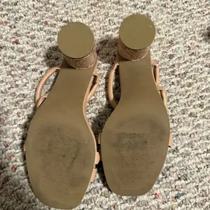 DV Dolce Vita Myla Chunky Round Heel Sandals in Natural Multi- Size 9.5 thumbnail 8