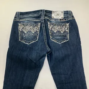 Miss Me Easy Cropped Jeans Women's 29 Dark Blue Stretch Denim Mid-Rise thumbnail 5