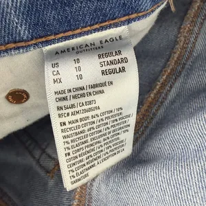 American Eagle Baggy Jean Medium Wash Denim Distressed Closet Basic Size 10 thumbnail 11