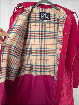 Vintage Woolrich Plaid Wool Lined‎ Hooded Utility Jacket in Magenta Size Small thumbnail 5