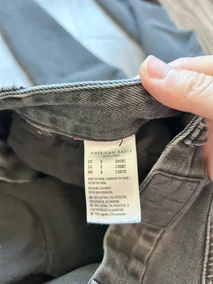 American Eagle Women's High Rise Curvy Mom Jeans Black Gray Wash Size 0 Short thumbnail 6