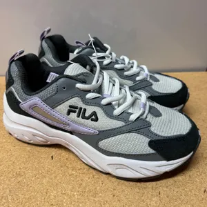 fila women's sneakers size 6 thumbnail 3