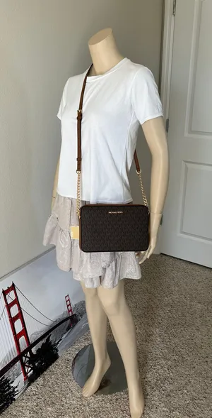 Michael Kors Purse thumbnail 8