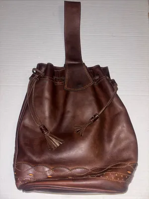 CARTUJANO de ESPANA VINTAGE DARK BROWN LEATHER DRAWSTRING BUCKET BAG thumbnail 2