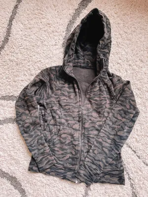 Lululemon Dark Camo Zip Up Hoodie!! thumbnail 4