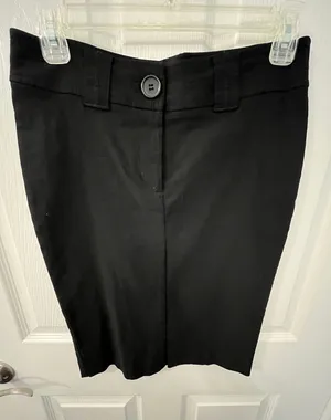 NWOT Size 6 Black Pencil Straight Skirt thumbnail 1