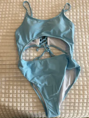 Blue cut out one piece Size M thumbnail 3