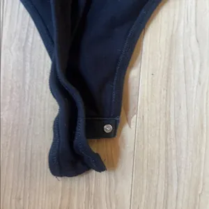 Chic Black Long Sleeve Bodysuit Size XS thumbnail 4