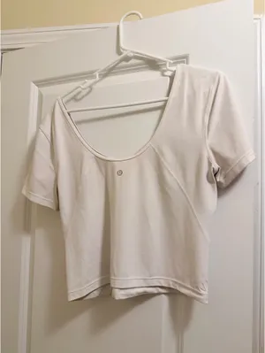 Lululemon Top thumbnail 2