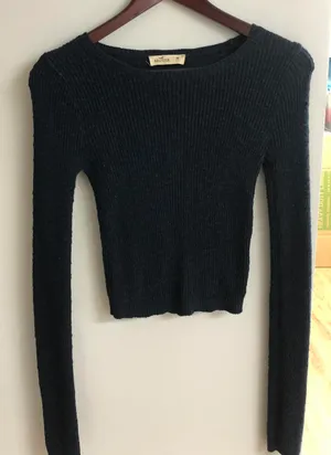 Hollister Cropped Sweater thumbnail 1