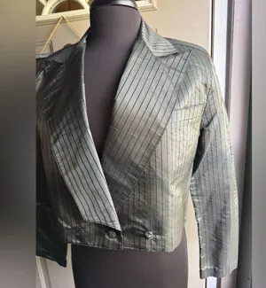 Vintage Cassidy silk pinstripe cropped button bolero jacket, size 6 thumbnail 3