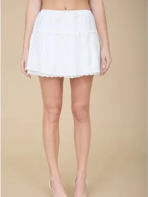 White Eyelet Lace Trim Tie Waist Mini Skirt – Medium thumbnail 4