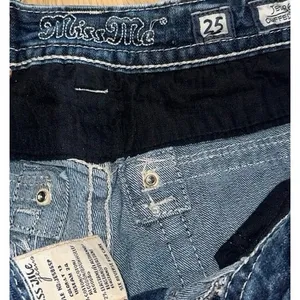 Miss me cuffed capri Jeans thumbnail 3