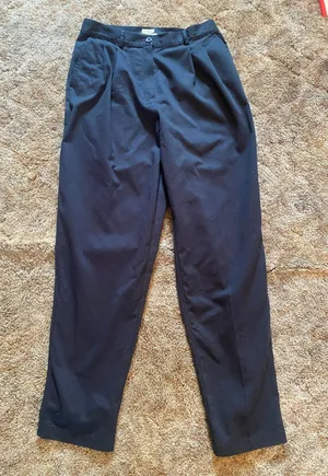 L.L. Bean Black Pleated Front Trouser Pants High Rise Relaxed Fit Structured thumbnail 1