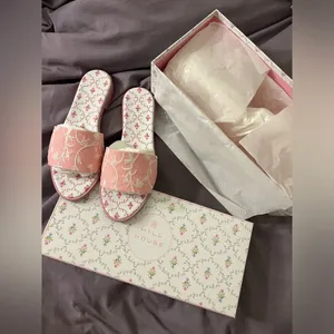 NWT Hill House Home The City Slide Pink Embroidery thumbnail 5