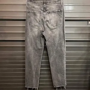 Old‎ Navy Sky-Hi Straight Jeans Extra High Rise Size 6 Gray Acid Wash Raw Hem thumbnail 3
