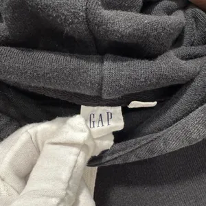 Gap SemiCrop Hooded Sweatshirt Black Size Medium 22x20 (Preowned) thumbnail 4