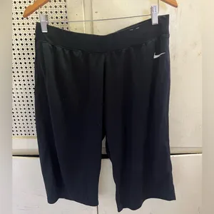 Nike XL black elastic bicycle shorts thumbnail 1