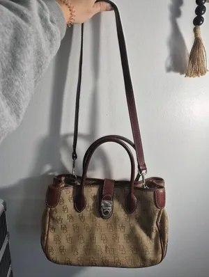 Y2K Dooney & Bourke Purse Brown Monogram wLeather Trim Shoulder Bag Vintage thumbnail 4