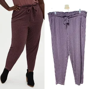 Torrid Slim Taper Studio Ponte High Rise Tie Pant Pink Houndstooth Plus Size 1X‎ thumbnail 2