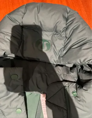 Lululemon wunder puff vest 4 everglade green thumbnail 7