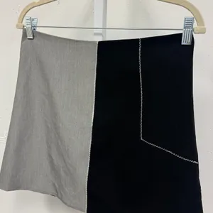 Boutique Few Moda New York Colorblock Mini Skirt A-line Blk Zigzag Stitch Size M thumbnail 3