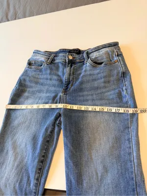 Judy Blue Boot Cut medium wash jeans, 10" rise, size 30 (11) thumbnail 9