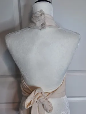 H&M Women's Cream Crop-top thumbnail 2