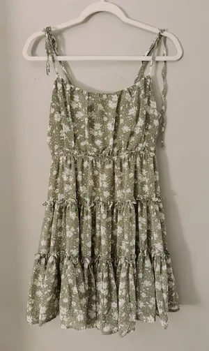 Blu Pepper Green Floral Dress thumbnail 1