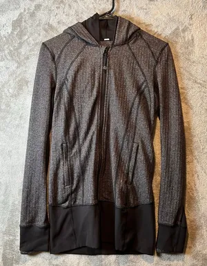 Lululemon Daily Practice Jacket Full Zip Hooded‎ Grey And Black Womens Size 6 thumbnail 1