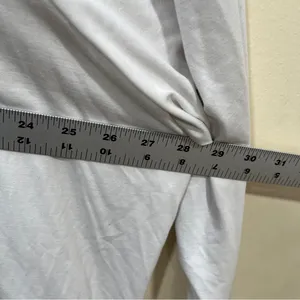 EUC Athleta women’s plus size 3X long sleeve top white thumbnail 5