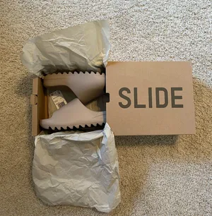 Yeezy Slides “Pure” thumbnail 1