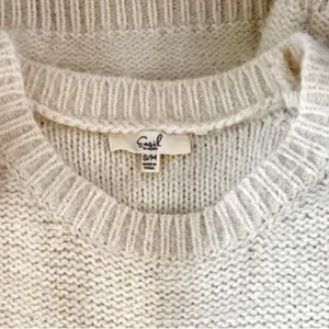 Easel Cream Pearl Cutout Sleeve Fuzzy Knit Sweater S/M thumbnail 10