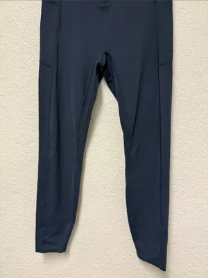 NWT HALARA UltraSculpt Leggings Size Medium thumbnail 11
