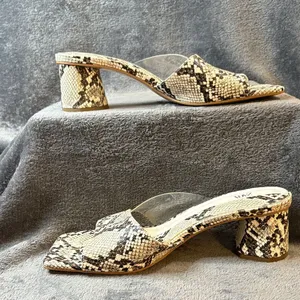 Zara Women's Snakeskin Mules - Black and Cream Sz 41/10.5 thumbnail 4