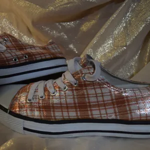 Classic Basketball Sneakers Shimmering Plaid Bronze, Size 9 thumbnail 3