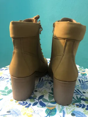 Windsor NWT Tan Boots Size 10 Women thumbnail 5