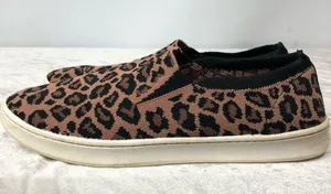Skechers cheetah leopard print slip on size 7 memory foam sneakers thumbnail 4