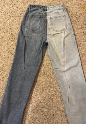 PacSun Two Toned 90s Boyfriend Jeans thumbnail 3