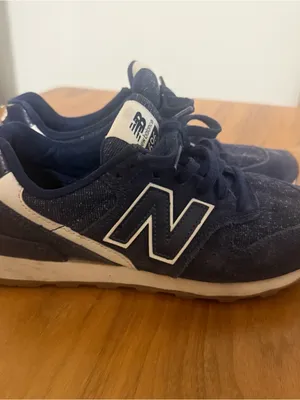New Balance Women’s 696 Sneakers thumbnail 6