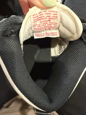 Nike High-Top Sneakers thumbnail 4