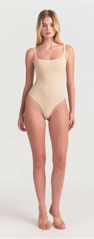 SKIMS Women's Fits Everybody Square Neck Bodysuit - Sand thumbnail 1