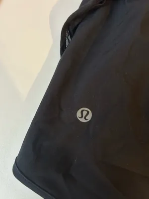 Lululemon Hotty Hot Skirt High-Rise thumbnail 3