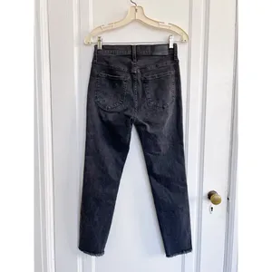 Madewell • 10" High-Rise Skinny Jeans in Berkeley Black: Button-Through Edition thumbnail 11