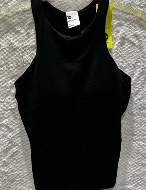 All in motion fitted tank sz xs Black thumbnail 1