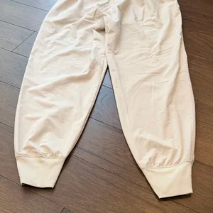 Abercrombie Cream Jogger Pants Size Medium C27-020 thumbnail 8