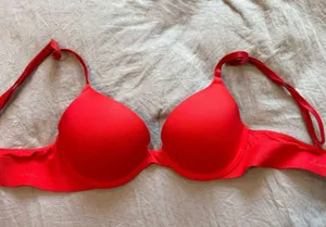 Victoria's Secret PINK Bra Tee Shirt thumbnail 1
