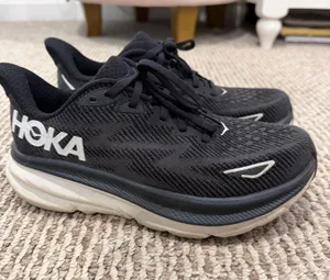 Hoka Clifton 9 Women’s sneakers thumbnail 1