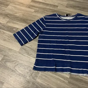❤️Zara Trafaluc Blue White Stripe Shirt; Medium Women’s thumbnail 3